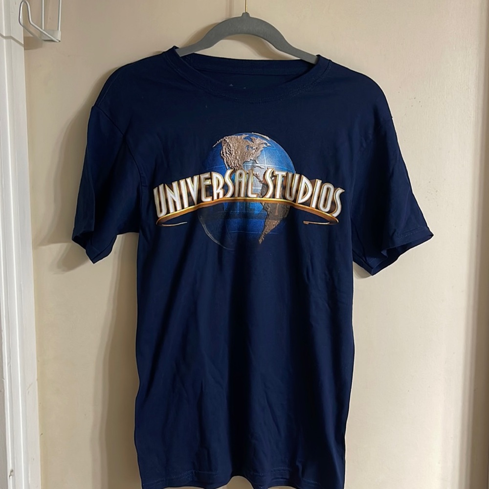NWT Universal Studios TShirt